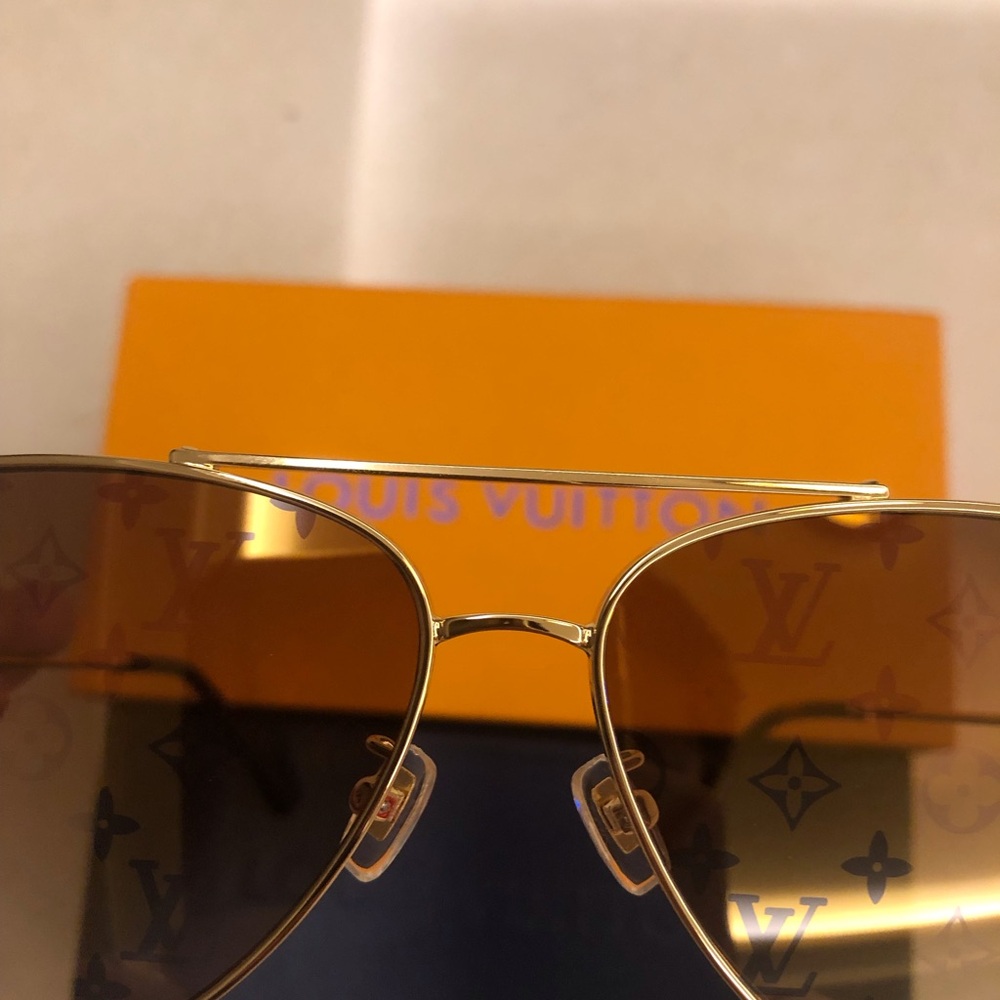 Louis Vuitton My Monogram Cat Eye Black Sunglasseswith Gold Accents W - Picture 5 of 5